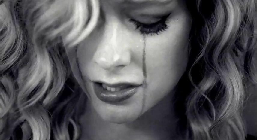 venzarndt:  I love you so goodbye I love you so … I love you so … 