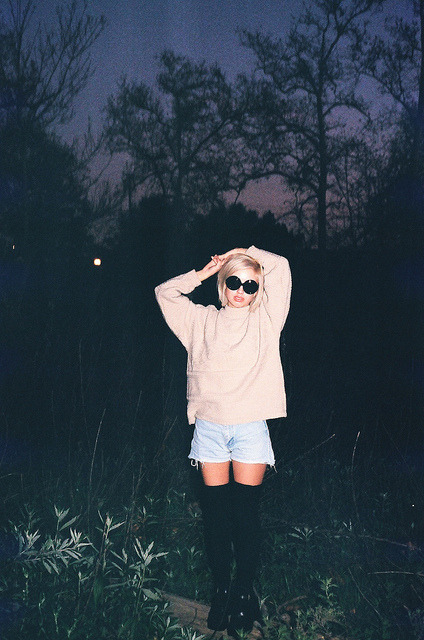 hii-bitch:  VISIT MY WORLD