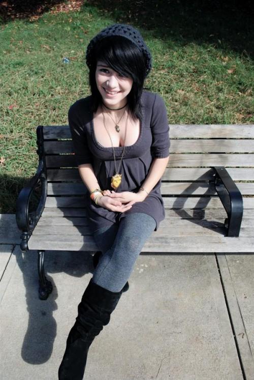 My name is Sam, and I&rsquo;m super friendly! :) cannabismuse.tumblr.com BI: i think this