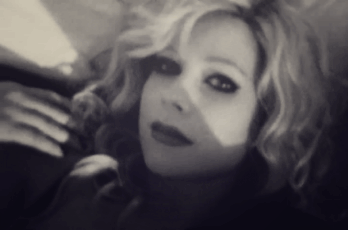 th-thingsineversay:  Avril Lavigne. Perfeita.
