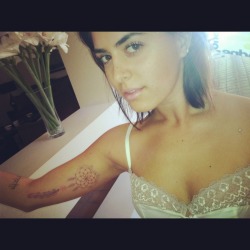 Theclassyissue:  Submission! 