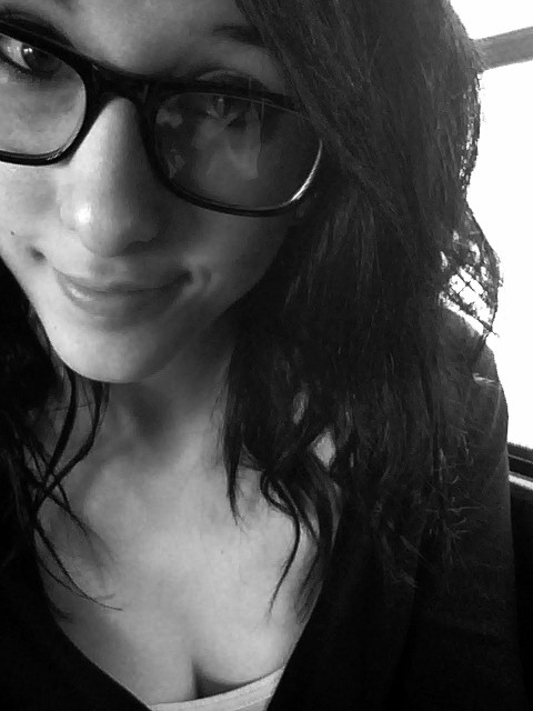 teag4n:  kittykin5:  teag4n:  Nerrrrrrrrd c;  my glasses. derrrr   no! these are mine :o