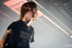 fuckyeah0fmiceandmen:  Of Mice &amp; Men Blog  