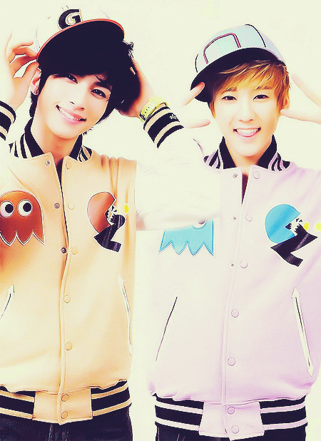 dontbehatinbemcluvin:  .___. WAEEEE?! so kayute ;p 