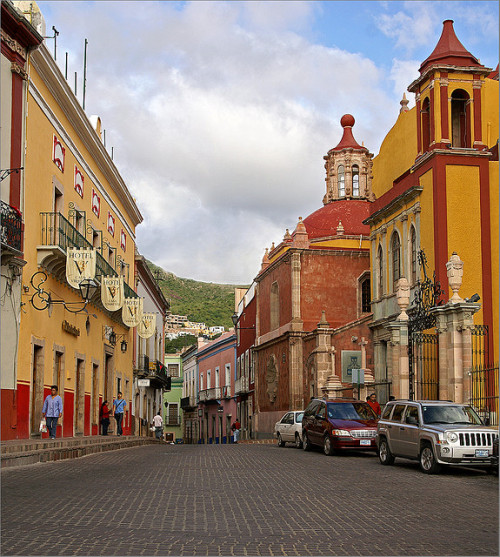 by uteart on Flickr. Colonial architecture on the streets of Guanajuato, Mexico.