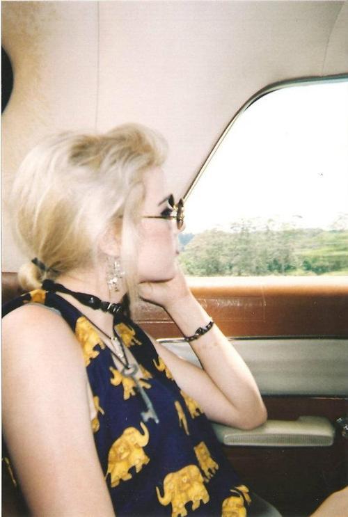 daisyhead-maisyhead:  ✿ ✿ Like this? Want more? Click ✿ ✿  