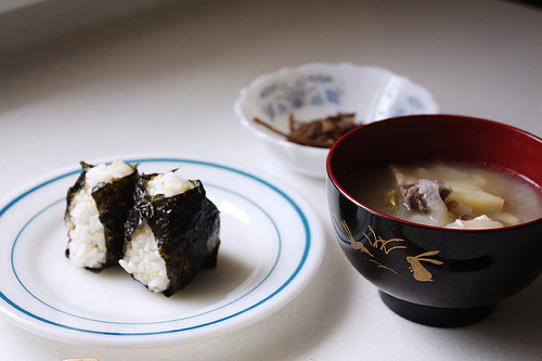 livelaugh-eat:  0905 breakfast (by haley. s)