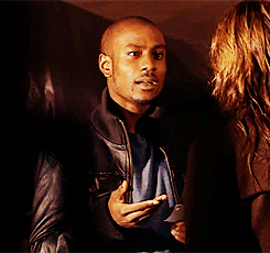 itsdeepforhappypeople:  deanna692:  jetgirl78:  The best four minute ship EVER! 