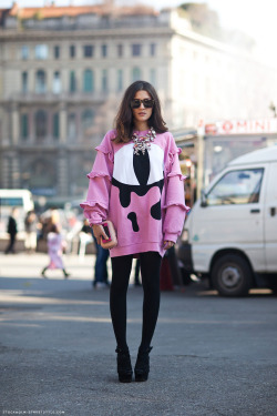 what-do-i-wear:  Daniel Palillo jumper, Dsquared necklace, Corto Moltedo clutch, Super sunglasses, Asos shoes (image: stockholmstreetstyle)  love you Eleonora!