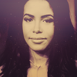  r.i.p. Aaliyah you may be gone but never forgotten  your memory lives on :)