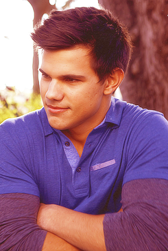 taylor lautner yo ♥