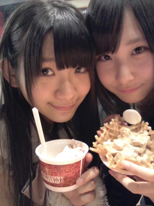 aimmmh:  小林茉里奈 - Google - おはようございまりん(｀・ω・´) 今日はこれから公演です∩^ω^∩♥ 見に来てく