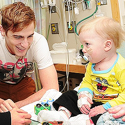 m-hua-deactivated20141012:  Big Time Rush stopping by at a Children’s Hospital in Boston. 