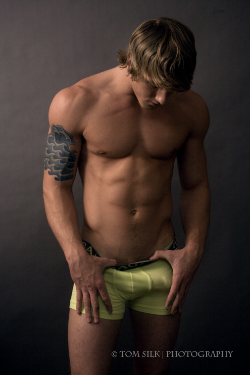 xxx TROY IS NAKED xxx