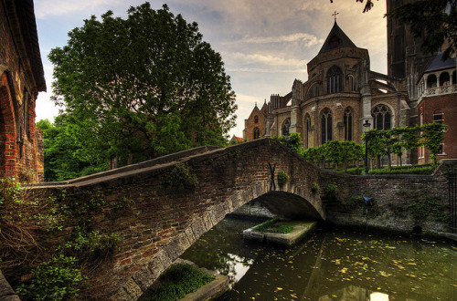 by Wolfgang Staudt on Flickr.Bridge to The Church of Our Lady in Bruges, Belgium.