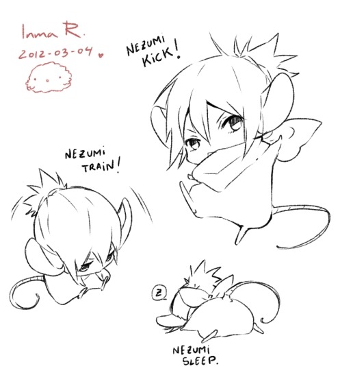 inmapollito:  Nezumi is a busy rat and I’m a bored girl. 