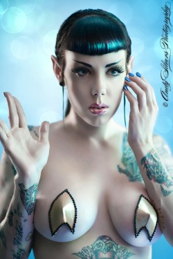 fuckyeahthescifishow: Star Trek pasties -