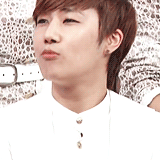 jiyeol:  Gif requested by gyutastic ∞ Sunggyu’s aegyo 