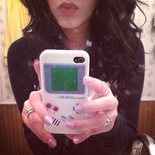 zaralynn:  Gameboy case! 