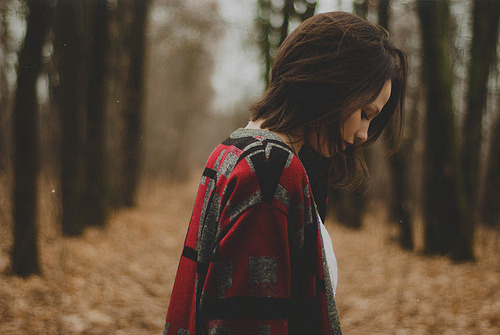 sabedorias:  Segui em frente sem ter ideia de que caminho seguir ou que rumo tomar, de modo que a esperança seria meu guia. Eu ia em busca de algo que nem eu sabia o que era, talvez soubesse, mas me recusava a acreditar que mesmo depois de tanto tempo