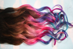 daylusional:  Can I have this hair? 