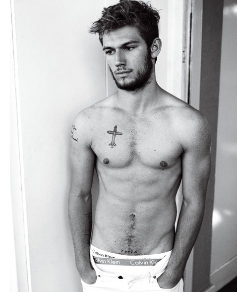 Alex Pettyfer
