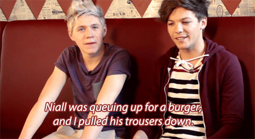 behind-these-hazel3yes:  oh niall. if only you knew what went on tumblr…