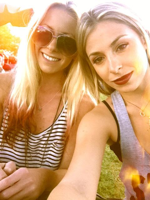 youlittleminxx:  Music Festival with Nico