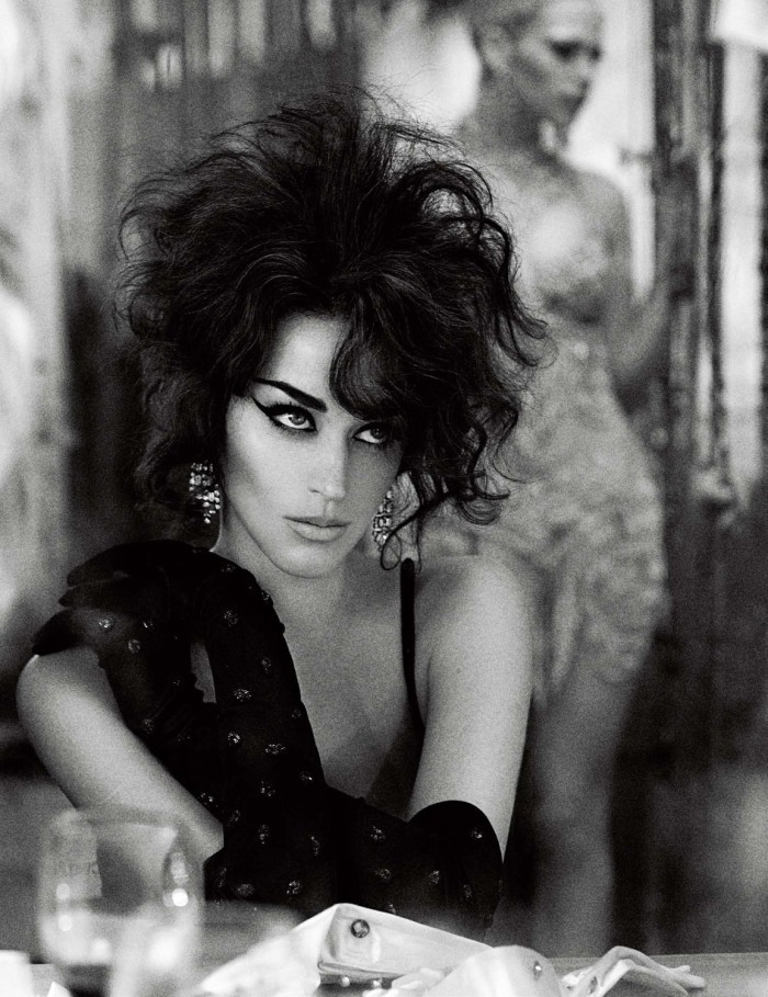 ravingrachel:  chaosinmymind:  Katy Perry photographed by Mikael Jansson for Interview