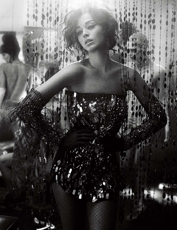ravingrachel:  chaosinmymind:  Katy Perry photographed by Mikael Jansson for Interview