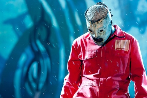  Más influências não são desculpas, você faz o que você quer. - Corey Taylor 