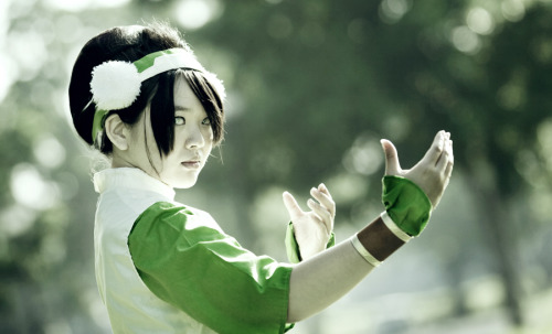 vastderp:  whenromancesmoked:  blueflame91:  payslipgig:  fanandboomerang:  roadtovalhalla:  The Women of Avatar: The Last Airbender  I do enjoy that the Suki and Yue are the same cosplayer.  She’s amazing!  these are all fabulous but that Toph <3
