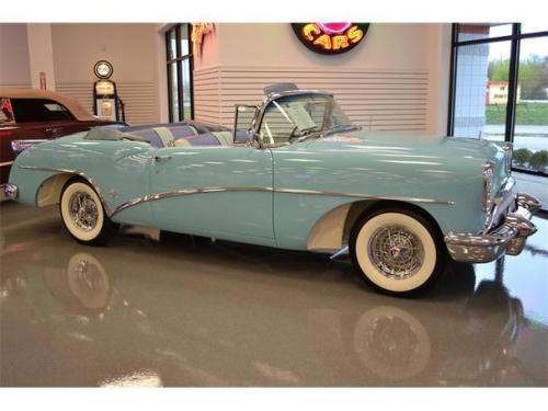 Porn depechemoderox:  1954 BUICK Skylark.  photos