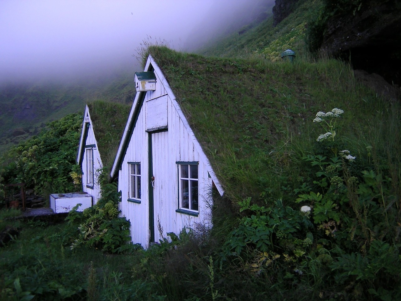 cabinporn:Sod roof houses in Vik, Iceland. Photo by Gilles Baldet. The birdhouses