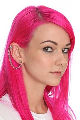llamatiffany:  Oh my bug I want this earring/chain!!!! :) 