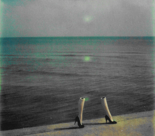 differentheadspace:  Guy Bourdin 