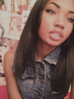 her lips though ; )