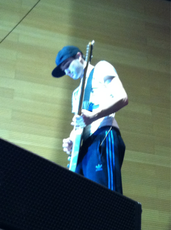 Tom during the sound check in Bournemouth