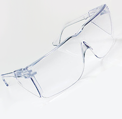 wearsherlock:Large-Lens Protective glasses and Rigger hazard GlovesAs worn by Sherlock in A Scandal 