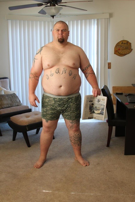 inkedfatboy:  alwayshornybear:  oh my  Fucking Hell!!! Damn he’s hot! 