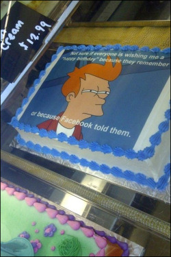 megustamemes:  Just an epic cake. 