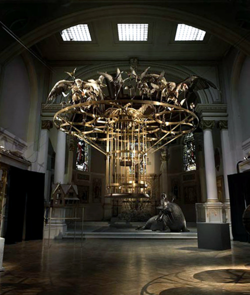 alecshao:Polly Morgan, Departures, 2009 (installation above, study below)