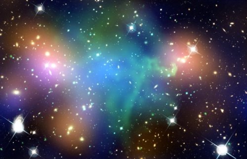 This composite image shows the distribution of dark matter, galaxies, and hot gas in the core of the