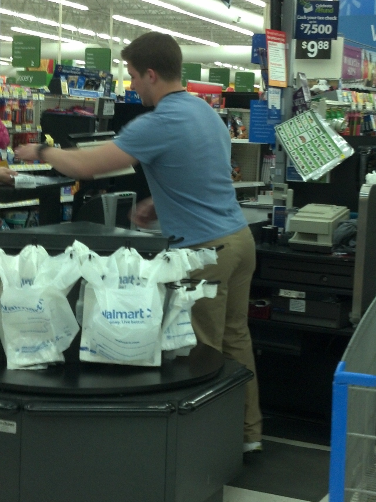 mancreeper:  HERE ONCE AGAIN IS JACOB, MY HOT AS HELL LOCAL WALMART CASHIER, BUT