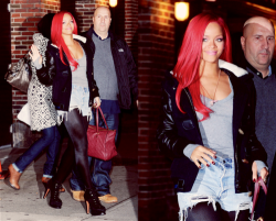 Rihanna&Amp;Rsquo;S Legs Are Giving Me A Hard-On.