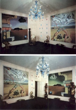 utaupe:   salvador dali painted panels for