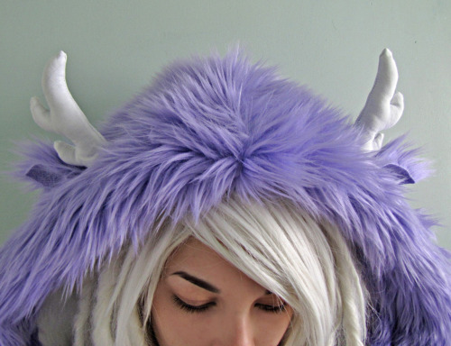 blackcatsandsupermoons:  oscarwildeisgay:  I am so fascinated by this magical hood…I want it.  I would much like to own this  