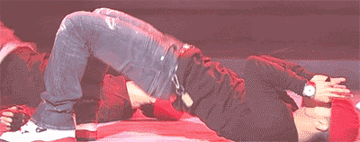 k1mkardashian:  morbutts:  jESUS  is this really justin bieber??? omfg i would not