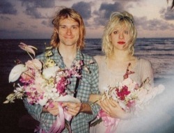  “…at our wedding, Kurt wore green pajamas because he was too lazy.” -Courtney Love 