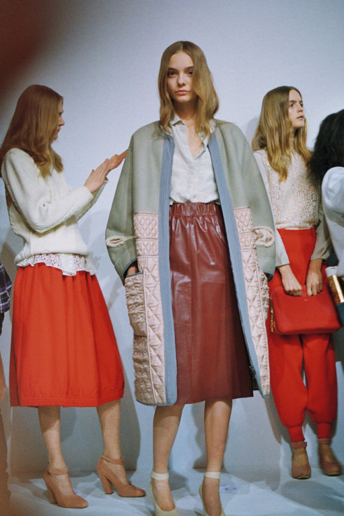 antevorta:  Backstage at Chloé by Schohaja